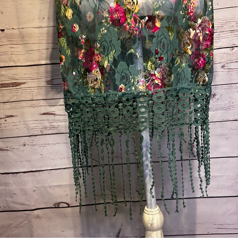 Sweat Rain Floral Fringe Kimono Cardigan Size Medium | Green Lace Boho - Picture 4 of 6